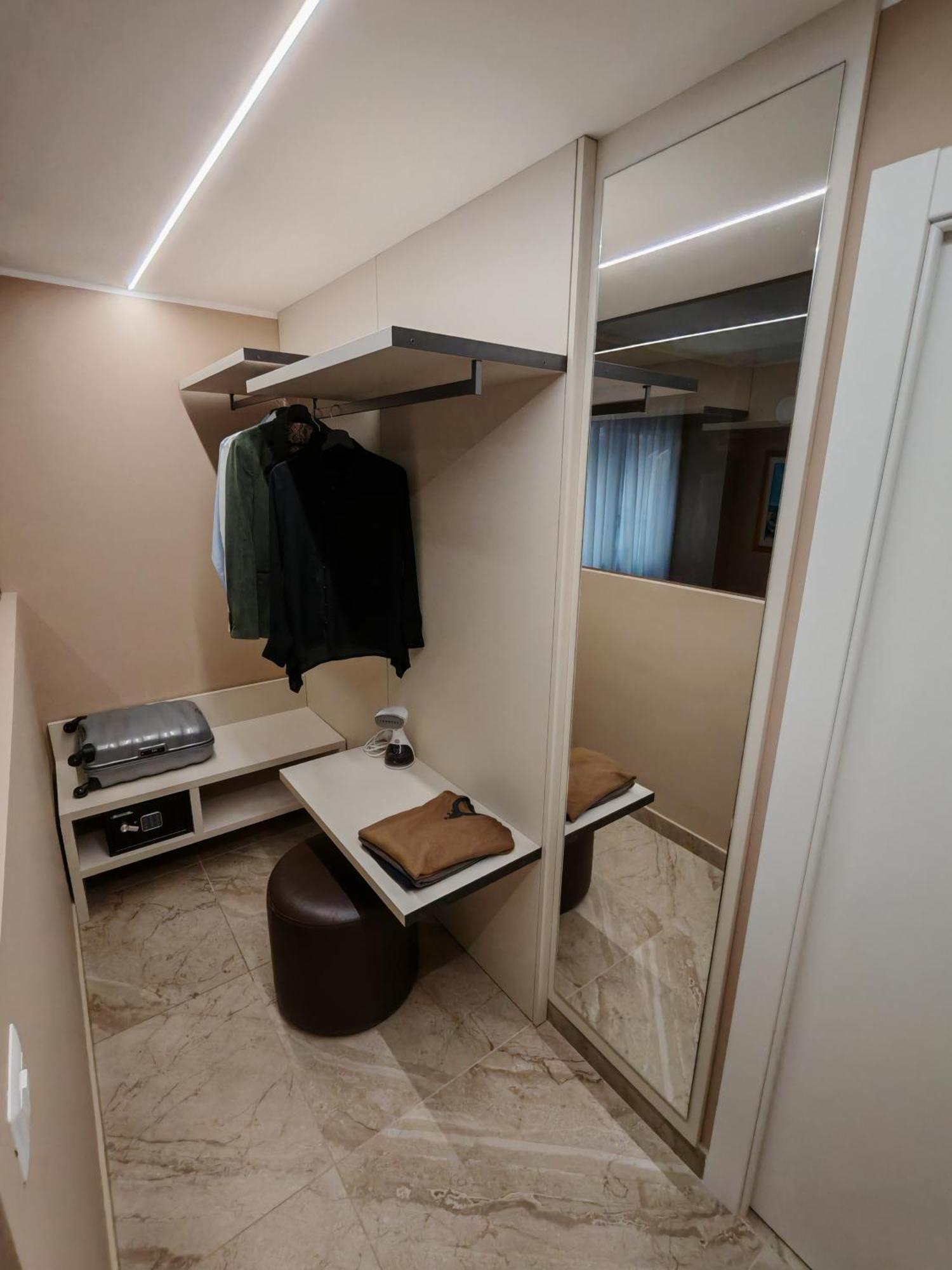 Effe4 Lovely Room Барі Екстер'єр фото