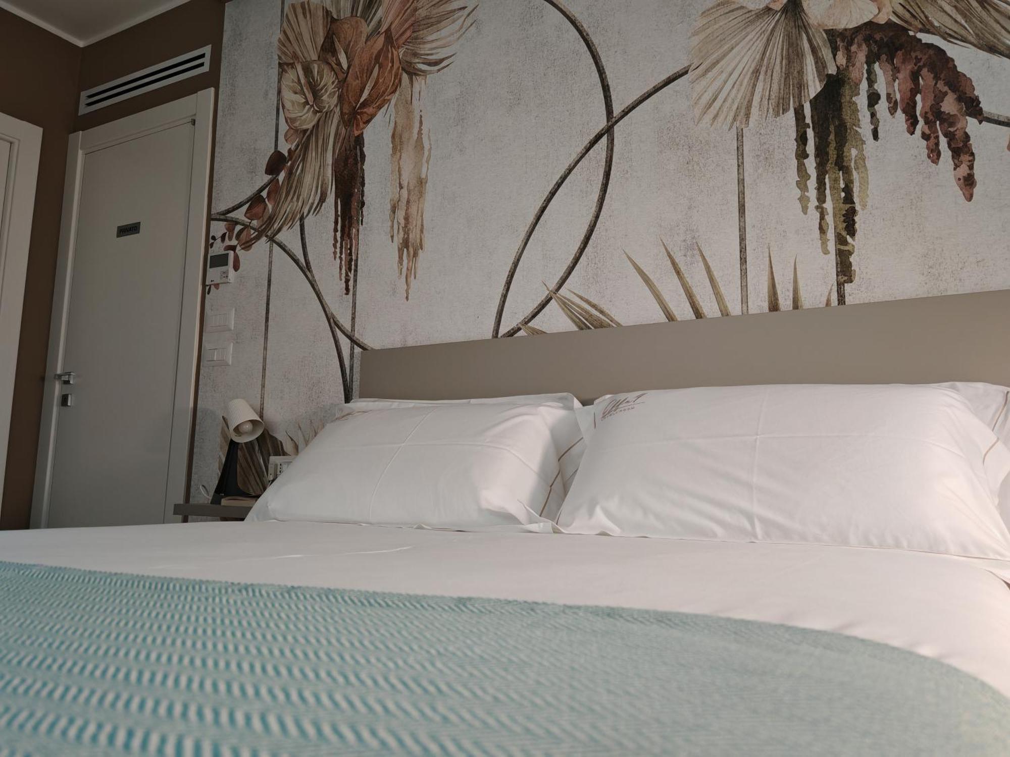 Effe4 Lovely Room Барі Екстер'єр фото